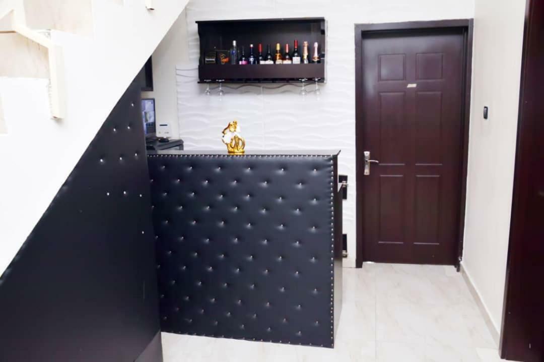 City Nest Hotel Ogombo Exteriér fotografie